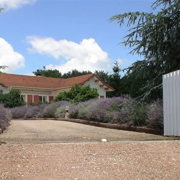 camp-libre-la-chapelle-st-sauveur-4gtgx