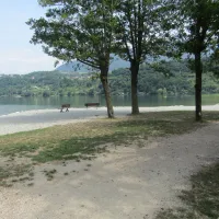 camping-spiaggia-calceranica-al-lago-fa2ft