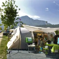 camping-spiaggia-calceranica-al-lago-njmf5