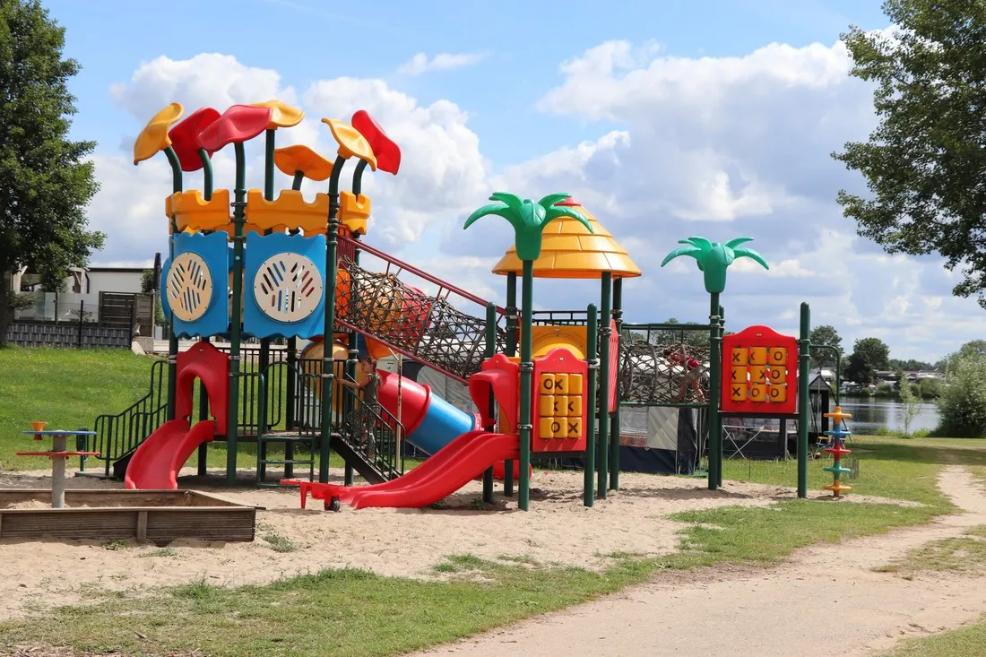 camping-het-groene-eiland-appeltern-l30pk