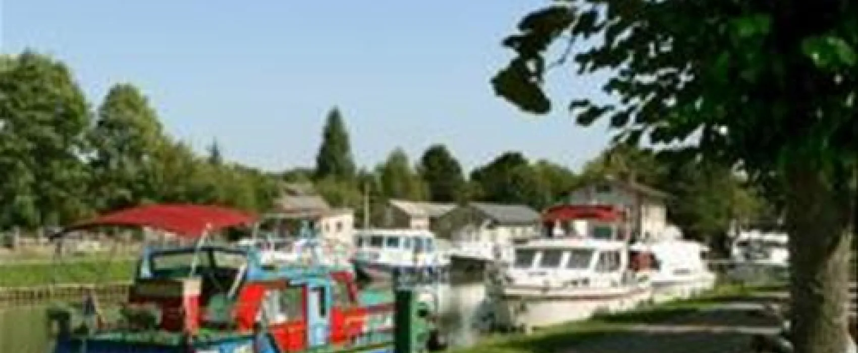Flower Camping - Les Portes de Sancerre