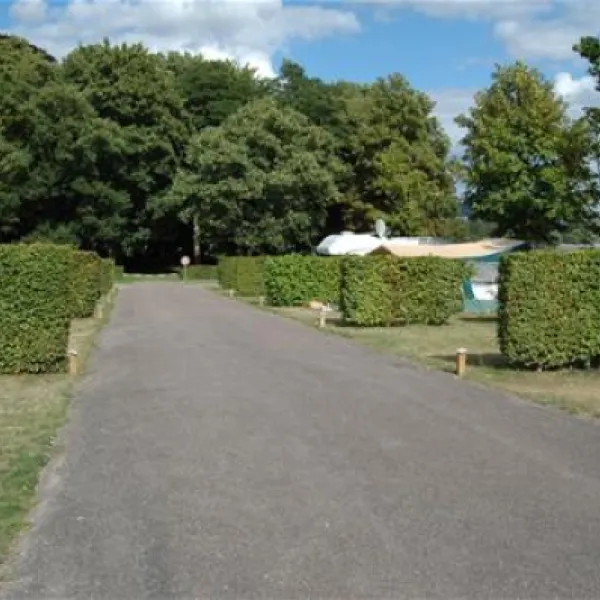 camping-municipal-du-parc-la-mailleraye-sur-seine-vceyc