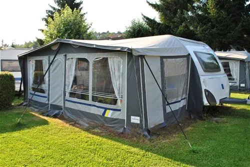 knaus-campingpark-frickenhausen-frickenhausen-fjurj