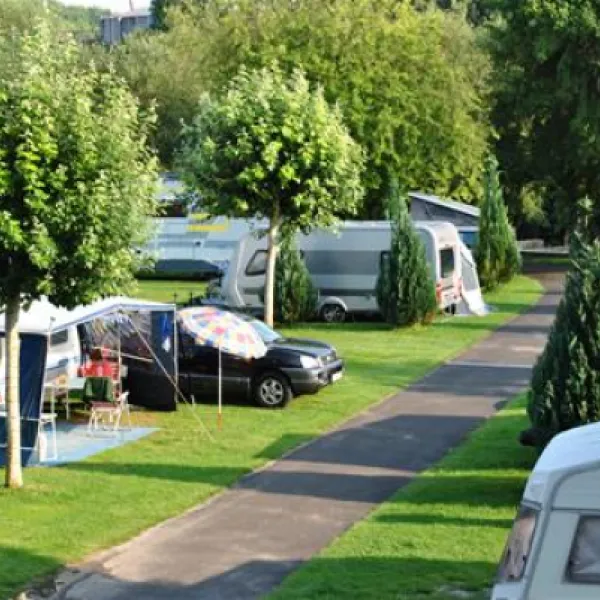 knaus-campingpark-frickenhausen-frickenhausen-lllhn