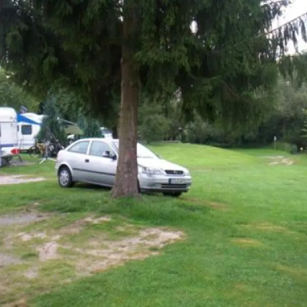 knaus-campingpark-frickenhausen-frickenhausen-p1f5w