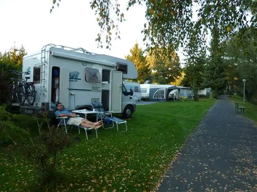 knaus-campingpark-frickenhausen-frickenhausen-tbyiu