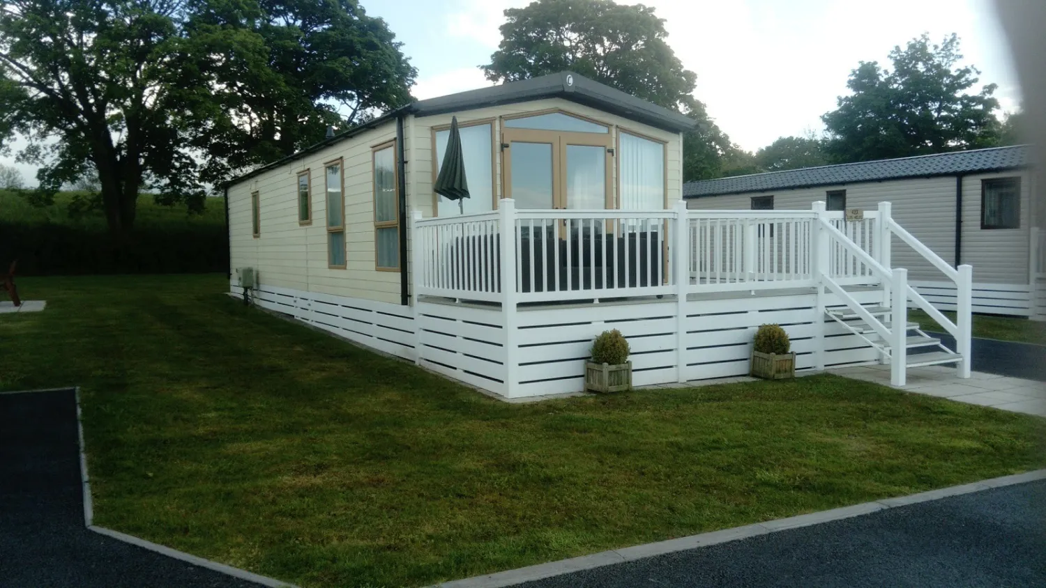 cardigan-bay-club-site-cross-inn-cjk4l