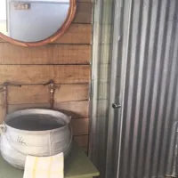 tin-can-glamping-caravan-underberg-jb2tj