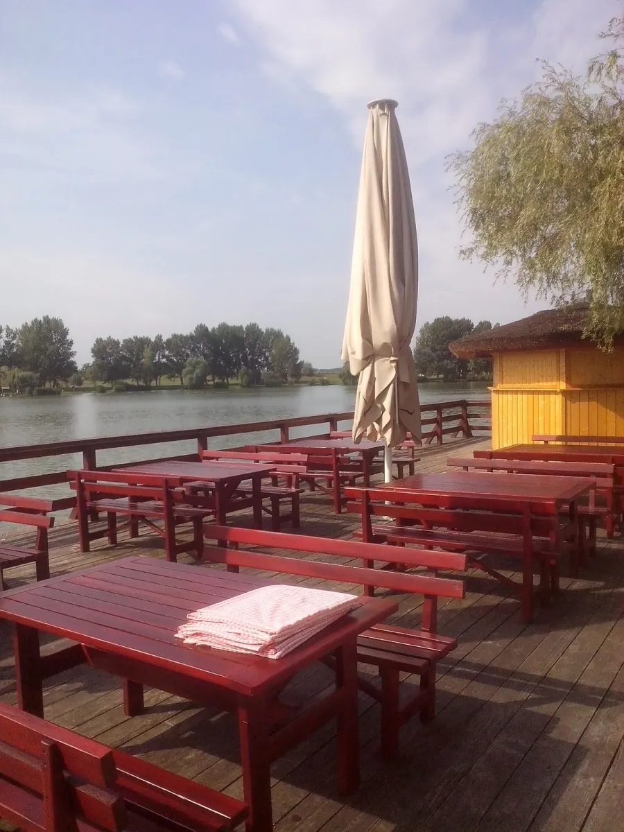 camping-wf-szabadidpark-komrom-h0g3c