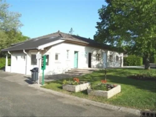 camping-de-vittel-vittel-elapi