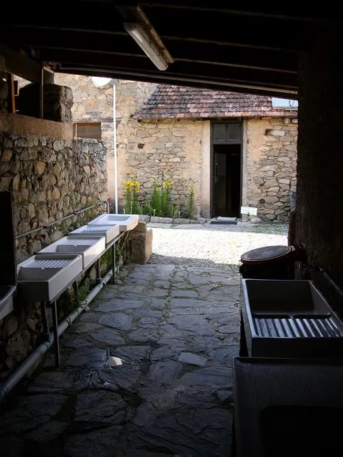 camping-aire-naturelle-de-u-sognu-corte-l9nvg