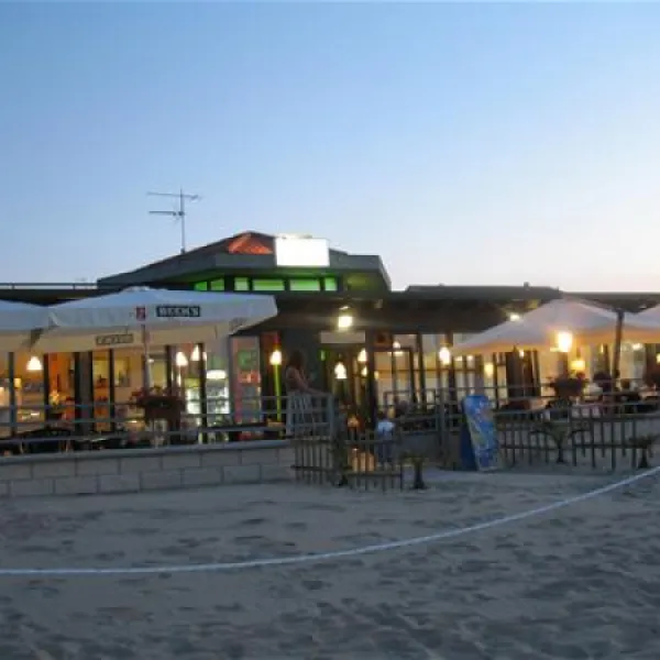 camping-village-mar-y-sierra-san-costanzo-4qjgt