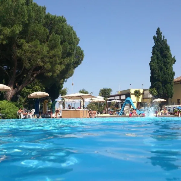 camping-village-mar-y-sierra-san-costanzo-gyyni