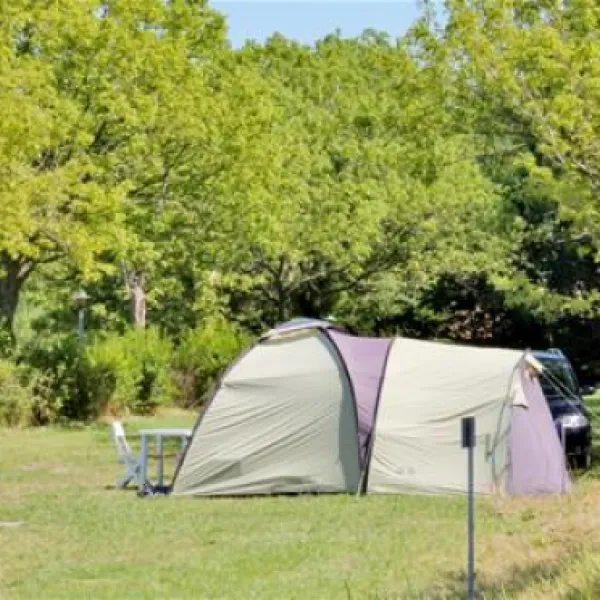 camping-village-mar-y-sierra-san-costanzo-vgset