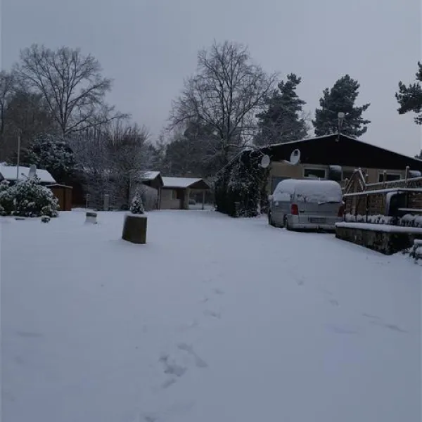 campingpark-wohnmobilhafen-am-gr-lausiger-teich-bad-schmiedeberg-2x4hr