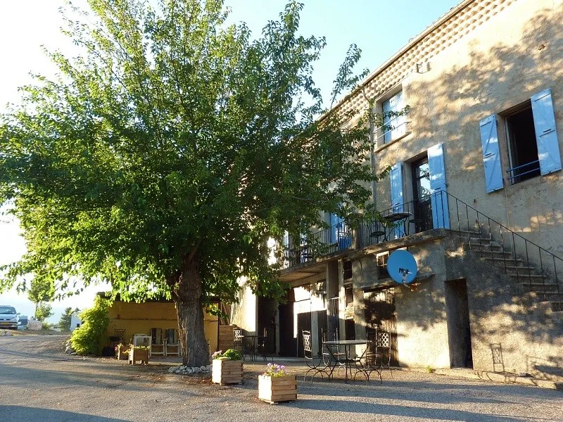 camping-domaine-du-mrier-drme-b7ufq
