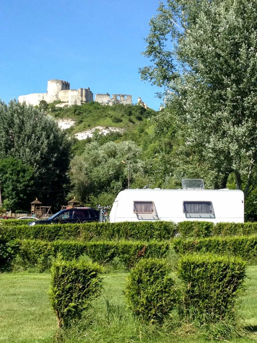 camping-les-trois-rois-les-andelys-b4lit