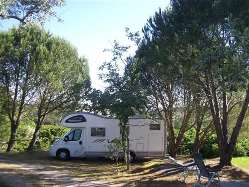 camping-toca-da-raposa-merugeoliveira-do-hospital-9a3rb
