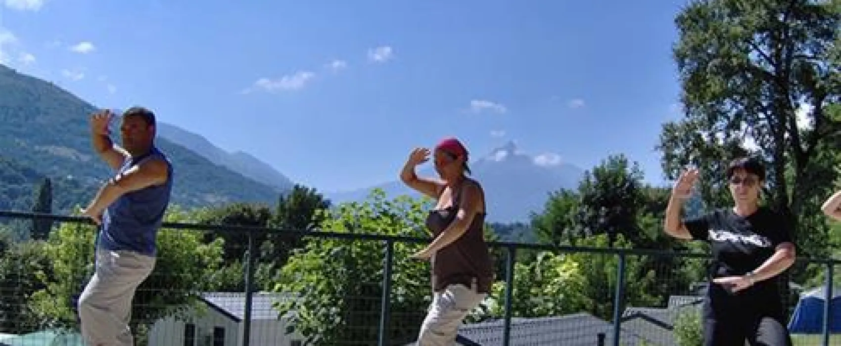 Flower camping - Le Soleil Du Pibeste  