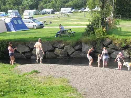 riverside-caravan-park-north-devon-tn6cw