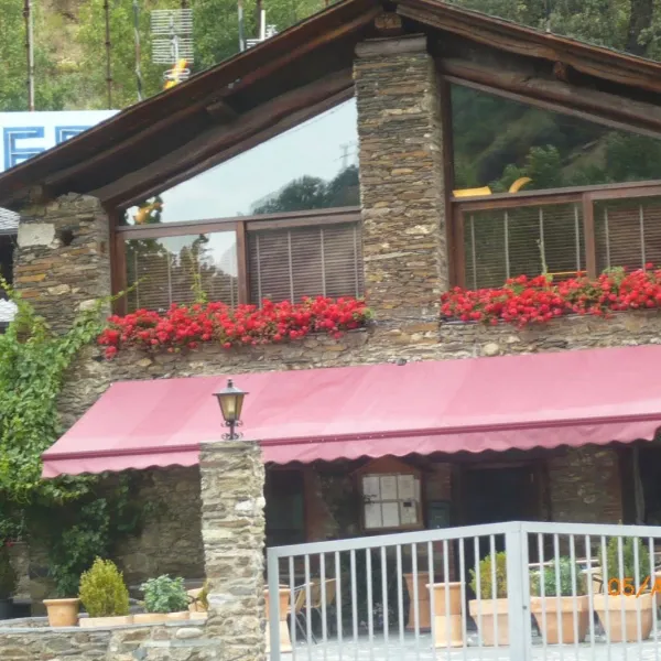 camping-frontera-la-farga-de-moles-axncy