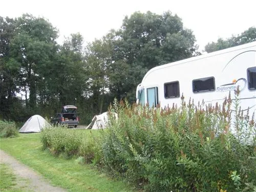 camping-le-manoir-du-cleuziou-louargat-lo3qt