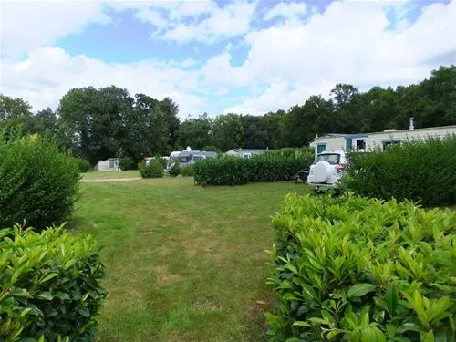 camping-le-manoir-du-cleuziou-louargat-z6mrn