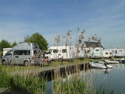 watersport-camping-tacozijl-lemmer-bri9g