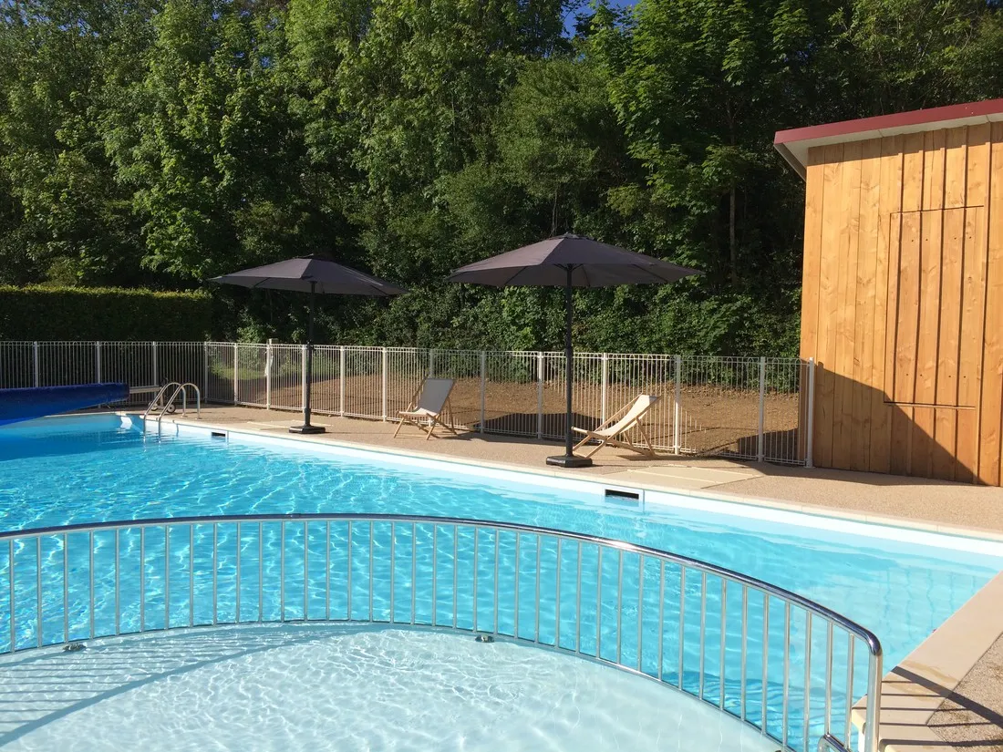 camping-vert-auxois-pouilly-en-auxois-i9b9a