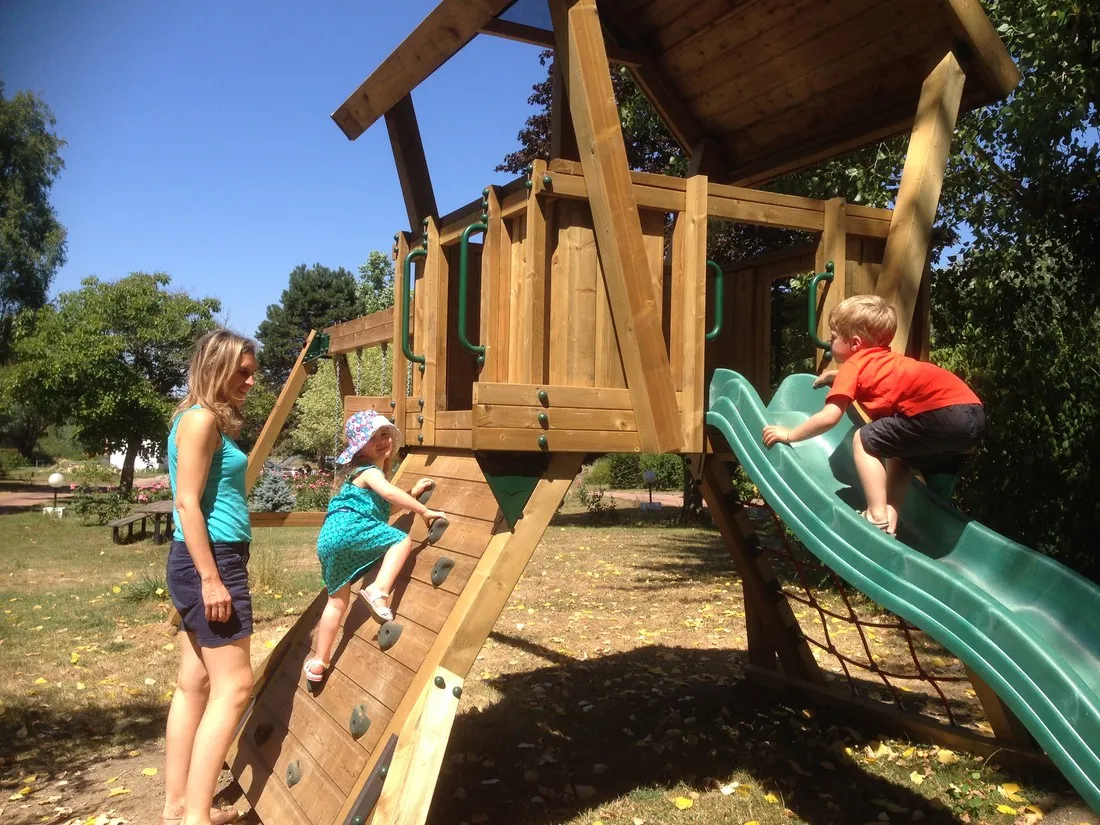 camping-vert-auxois-pouilly-en-auxois-nk3wu