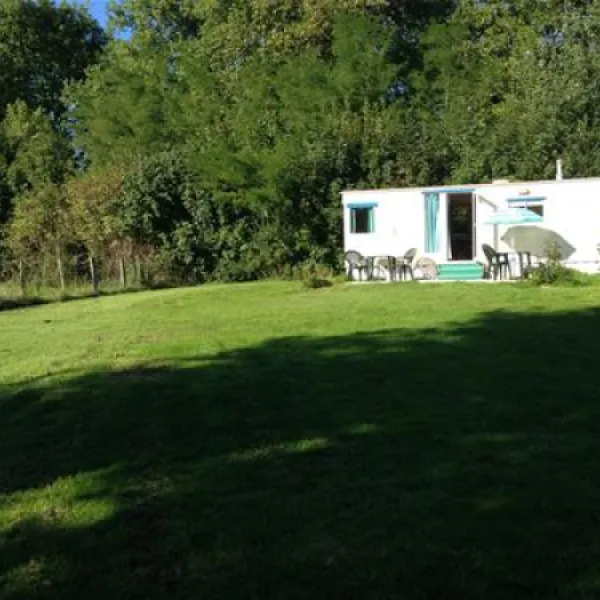 camping-vert-auxois-pouilly-en-auxois-odn9c