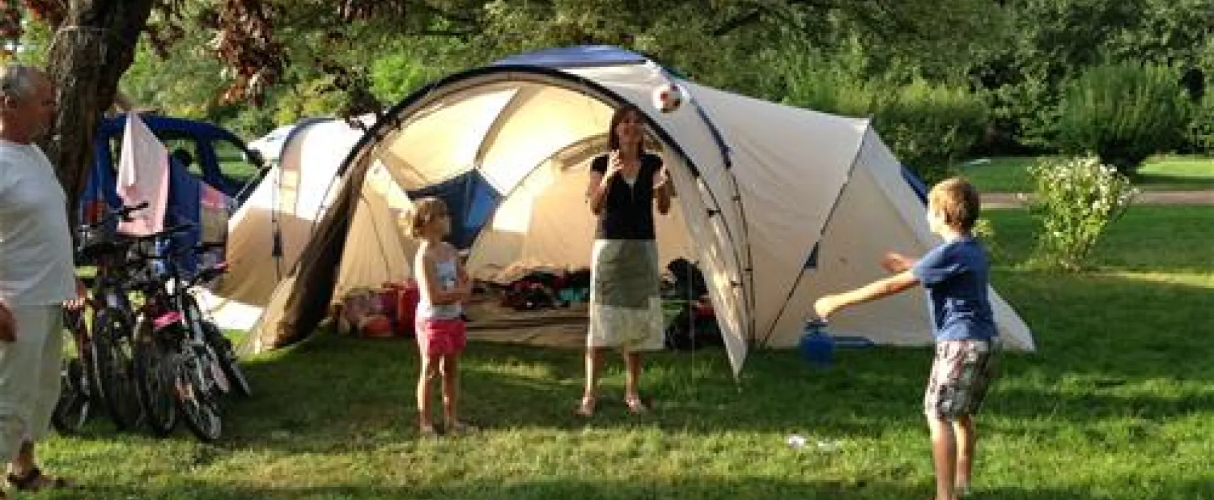 Camping vert Auxois