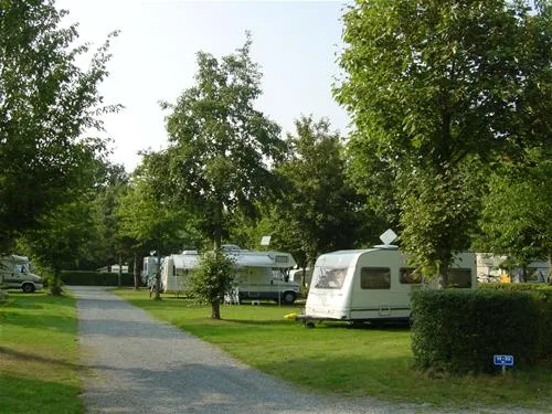 knaus-campingpark-hamburg-hamburgschnelsen-bhlbb