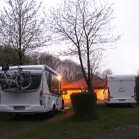 knaus-campingpark-hamburg-hamburgschnelsen-hfz5j