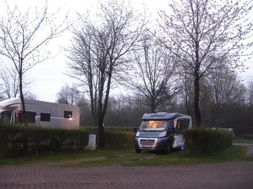 knaus-campingpark-hamburg-hamburgschnelsen-mraod