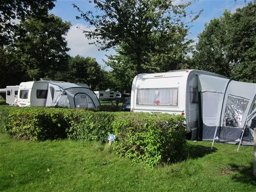 knaus-campingpark-hamburg-hamburgschnelsen-yfooh