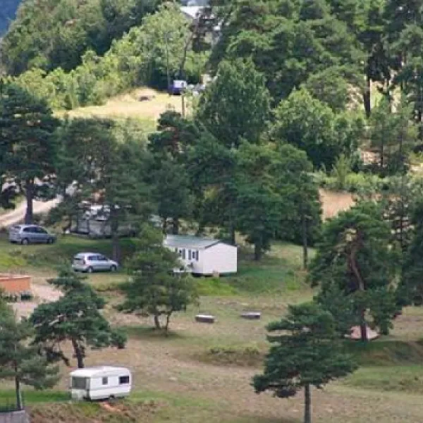 camping-cassaduc-st-georges-de-levejac-8jk5j