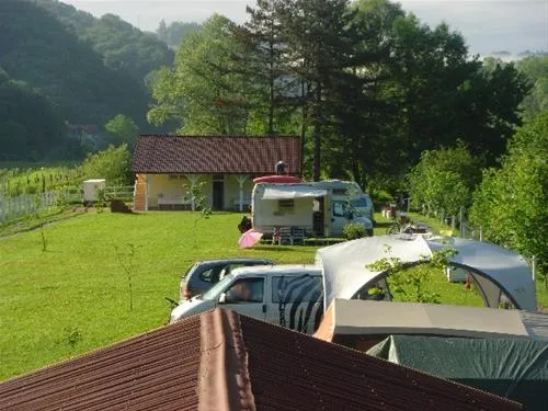 unacamping-bosanska-krupa-ezgpr