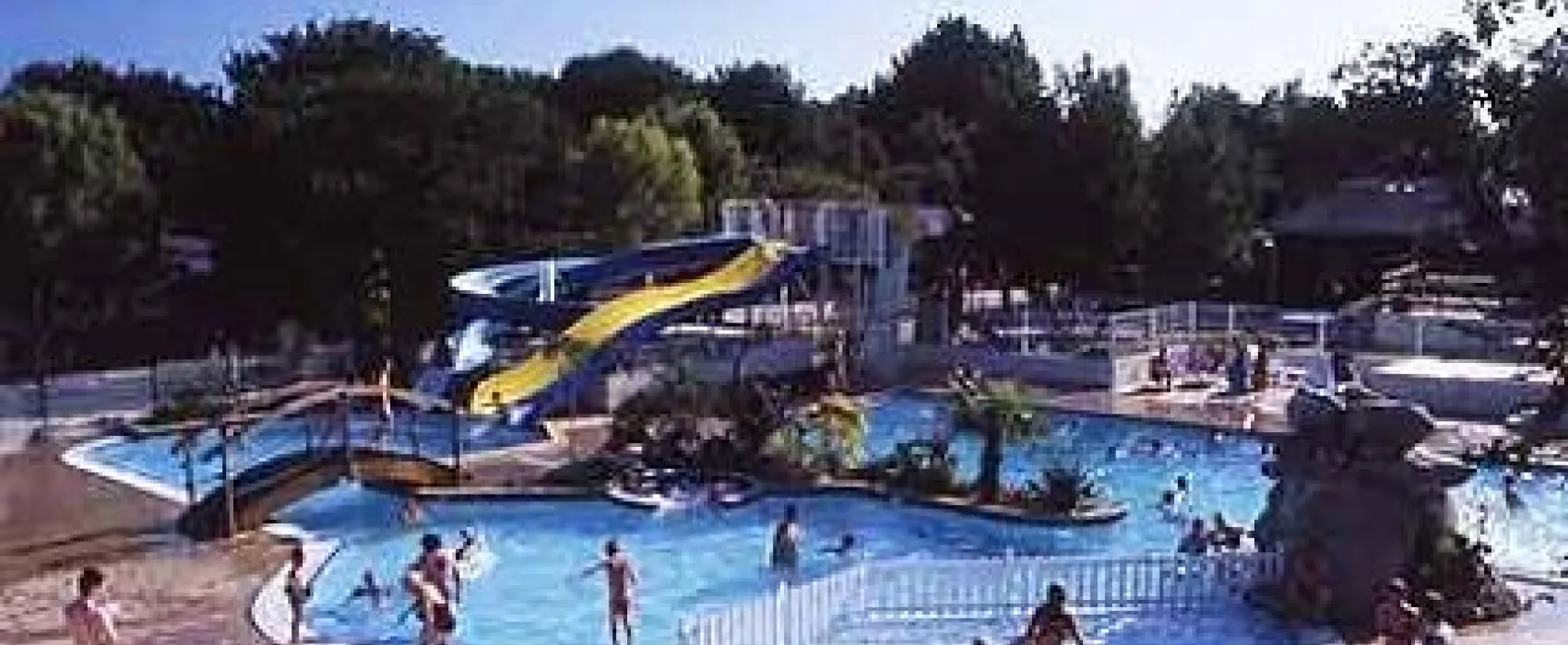 Camping De La Piscine