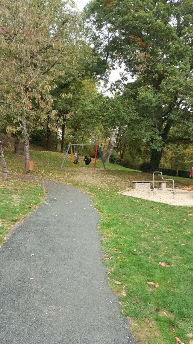 camping-val-de-boulogne-les-lucs-sur-boulogne-q8smv