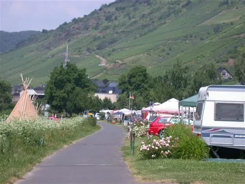 camping-zum-feuerberg-edigereller-fidhp