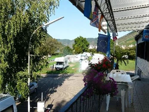 camping-zum-feuerberg-edigereller-he8f4