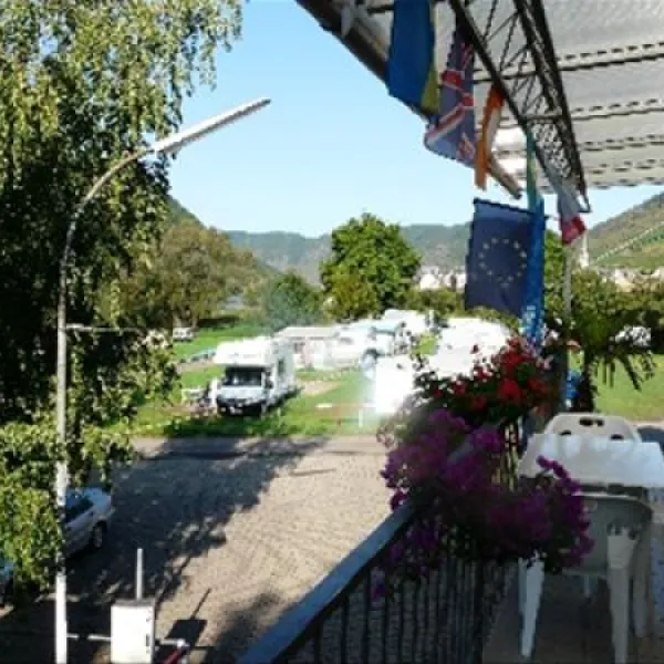 camping-zum-feuerberg-edigereller-he8f4