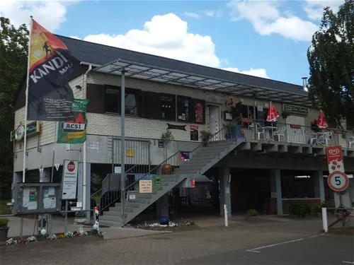 camping-zum-feuerberg-edigereller-w7cyc