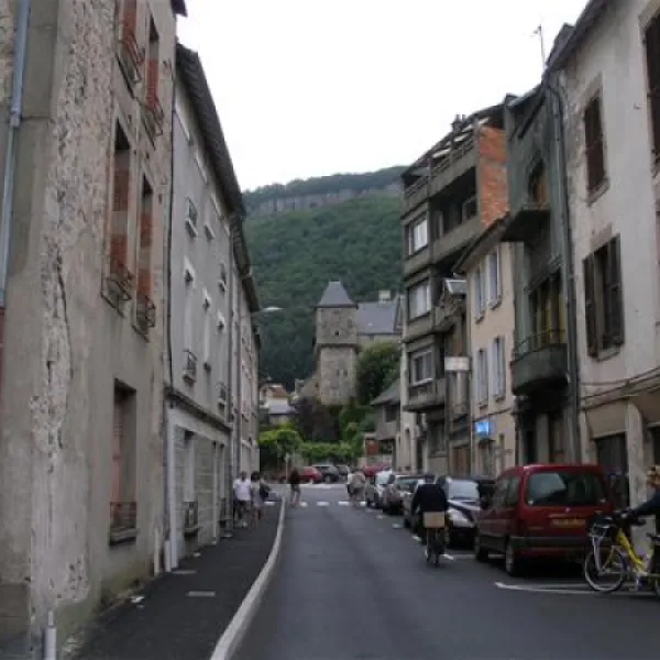 camping-les-aubazines-bort-les-orgues-yjusp