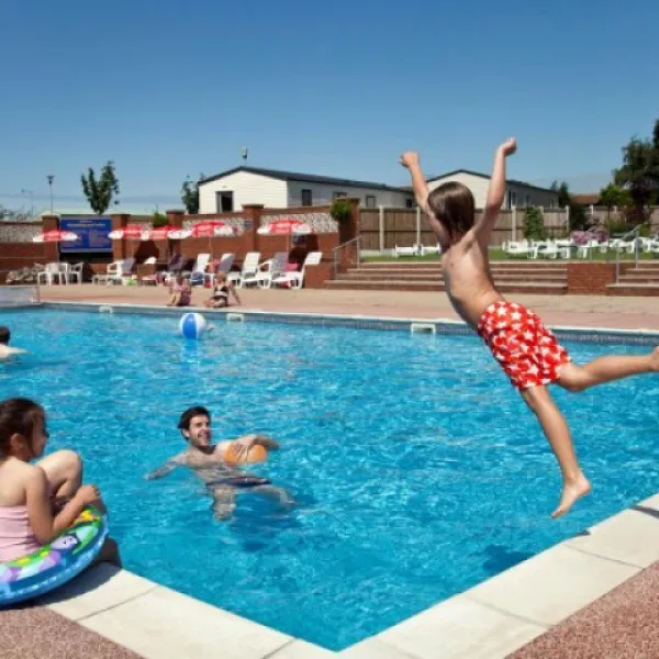 waldegraves-holiday-park-mersea-island-3ctgh