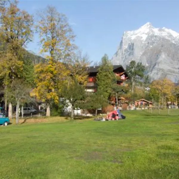 camping-eigernordwand-grindelwald-adqtf