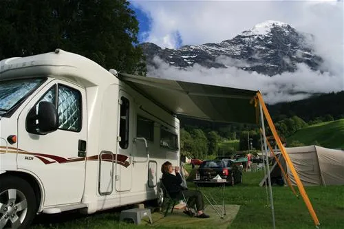 camping-eigernordwand-grindelwald-db6o8