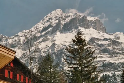 camping-eigernordwand-grindelwald-u3oy2