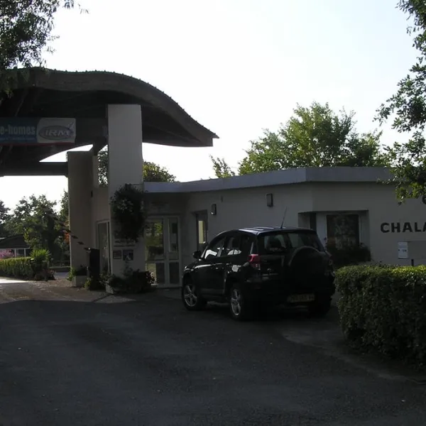 camping-les-chalands-fleuris-saint-andr-des-eaux-pgop3